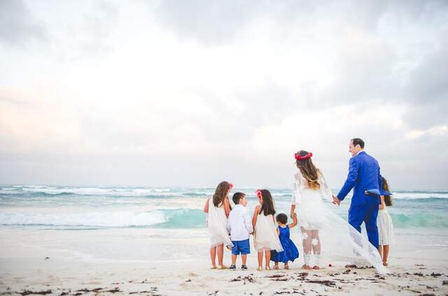 Una boda con toques amarillos: ¡Alegría en cada rincón de tu gran día!