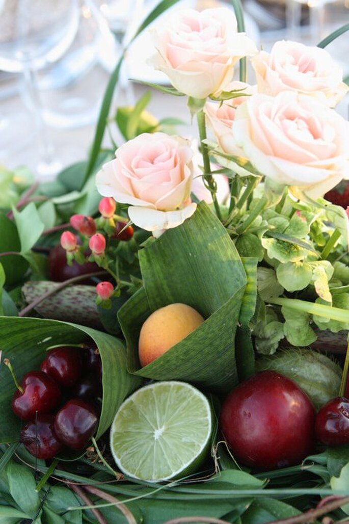 Facilisimo centro de mesa con flores y frutas diy 