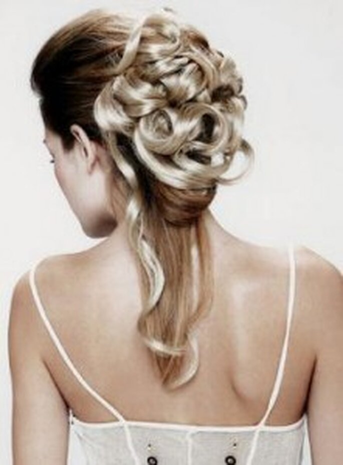  Postiche  et extensions pour votre coiffure de mariage 