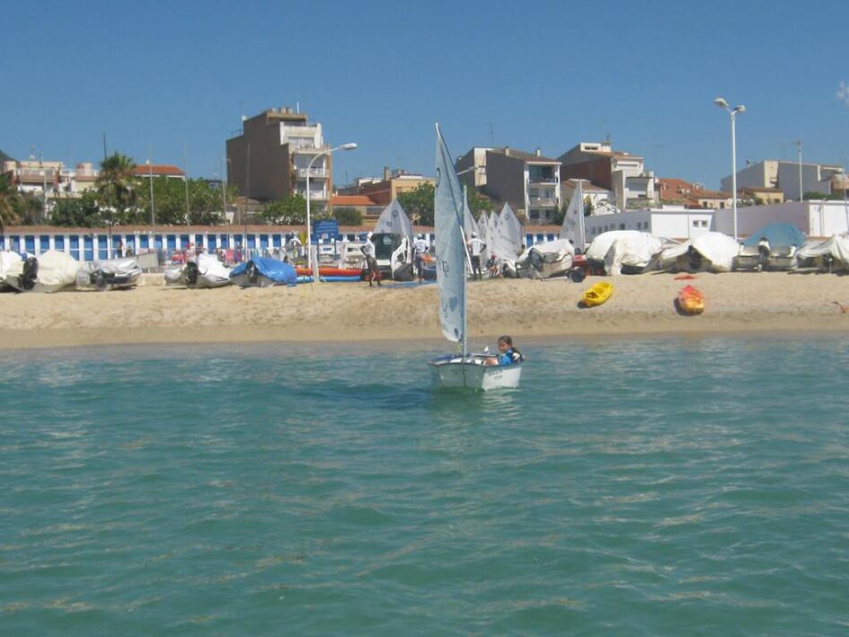 Resultado de imagen de Club Nautico de Vilassar del Mar BARCELONA